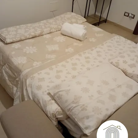 L'arco Di Vicolo Dei Tintori Сполето