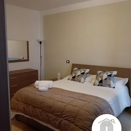 L'arco Di Vicolo Dei Tintori *